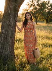 Maren Ärmelloses Maxikleid in Terracotta Erbstück-Blüte