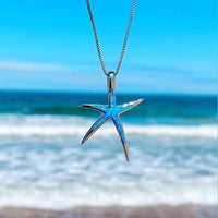 Halskette mit Sternen-Seepferdchen Anhänger aus Silber mit Blauer Opal