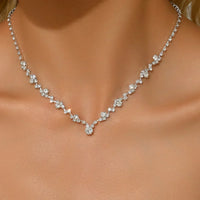 Elegantes Hochzeitscollier mit Diamanten