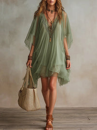 Abito Mini Flowy in Chiffon Grün mit V-Ausschnitt