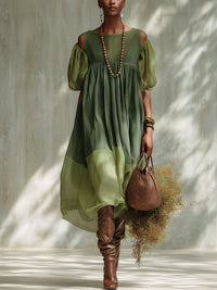 Midi Kleid aus Chiffon in Grün mit Off-Shoulder und Kurzen Ärmeln