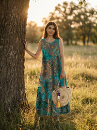 Maren Ärmelloses Maxikleid in Vergoldetem Mandala
