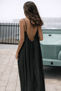 Serafina Maxi Kleid mit Offenem Rücken