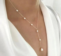 Elegantes Vintage-Collier mit Anhänger und Perlen